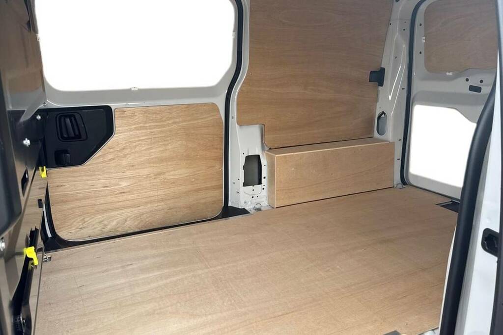 Toyota PROACE 2.0D 145 Icon Van Grey #9