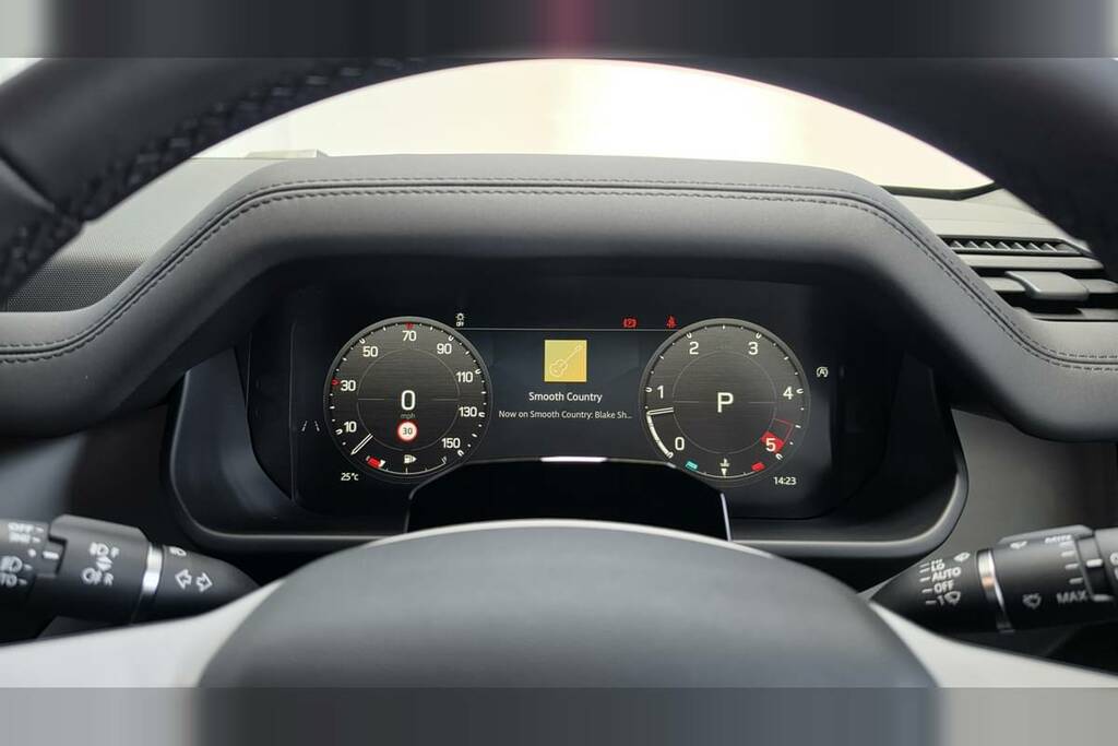 Land Rover Defender 90 D350 90 X-dynamic Hse #16