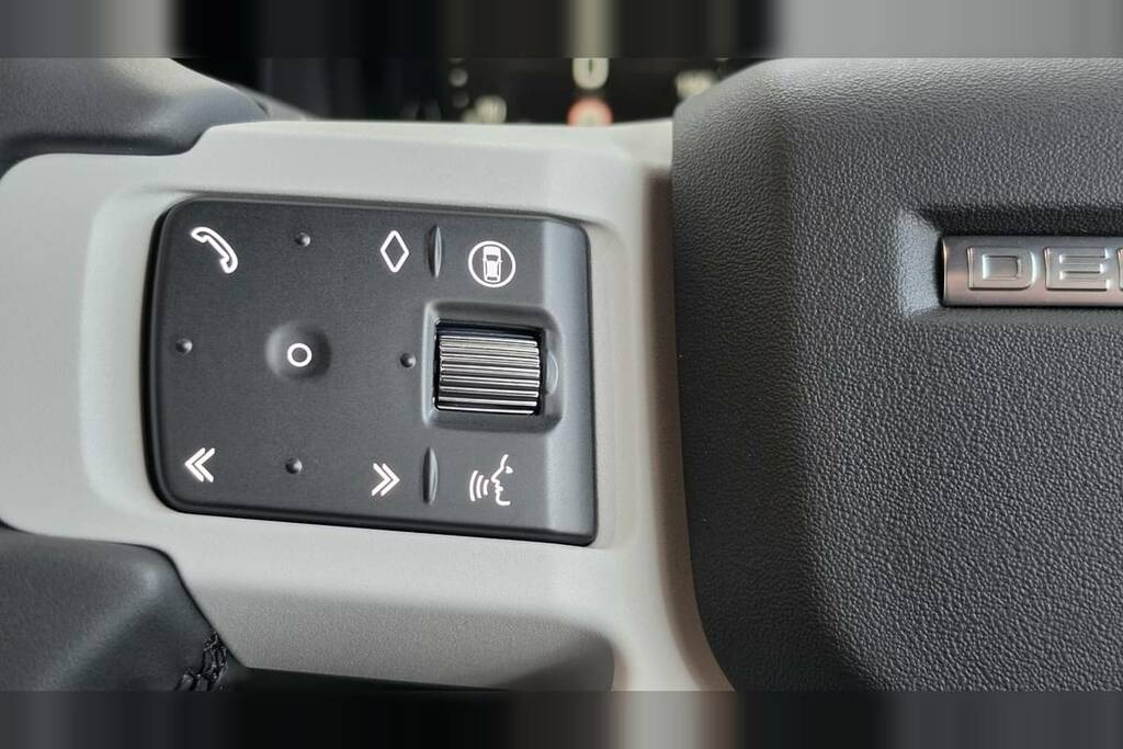 Land Rover Defender 90 D350 90 X-dynamic Hse #20
