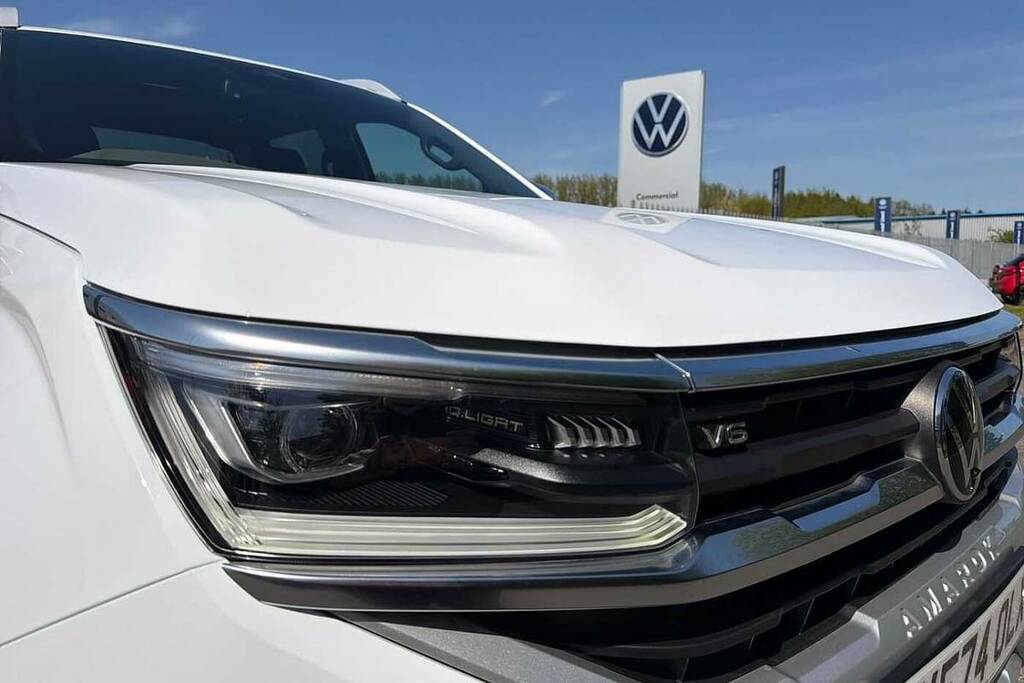 Volkswagen Amarok Style Red #14