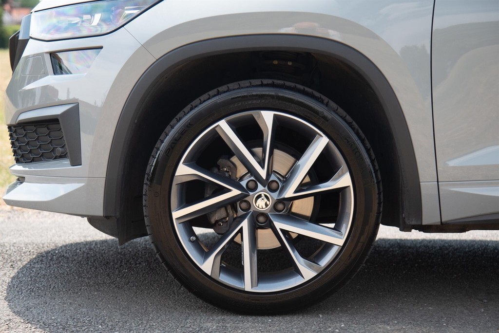 Skoda Kodiaq 1.5 Tsi Sport Line Dsg 7 Seat Black #11