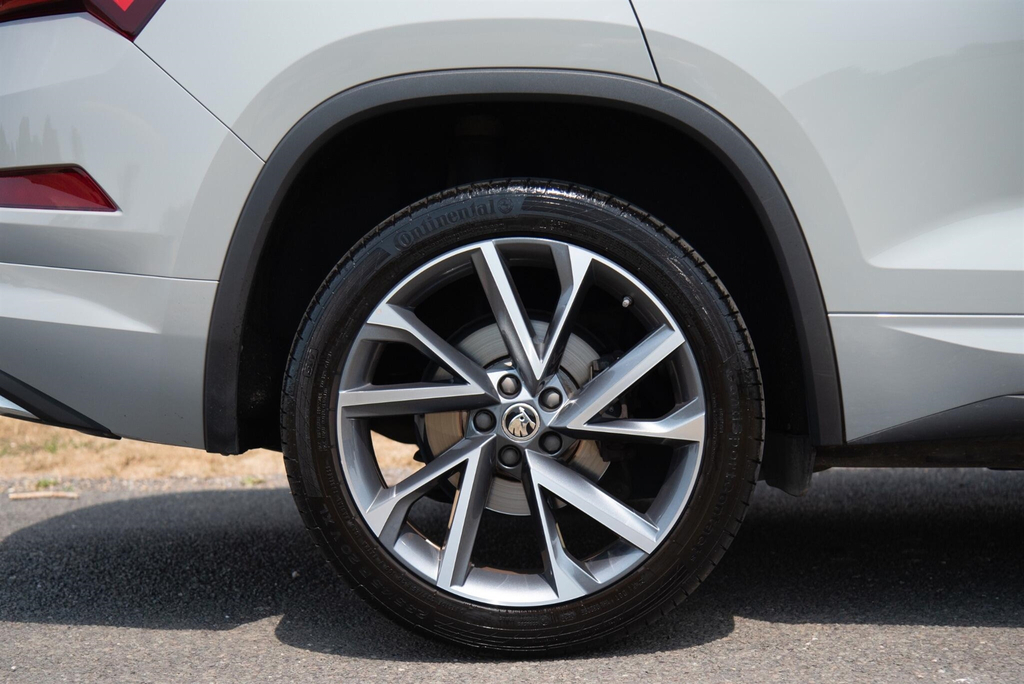 Skoda Kodiaq 1.5 Tsi Sport Line Dsg 7 Seat Black #9