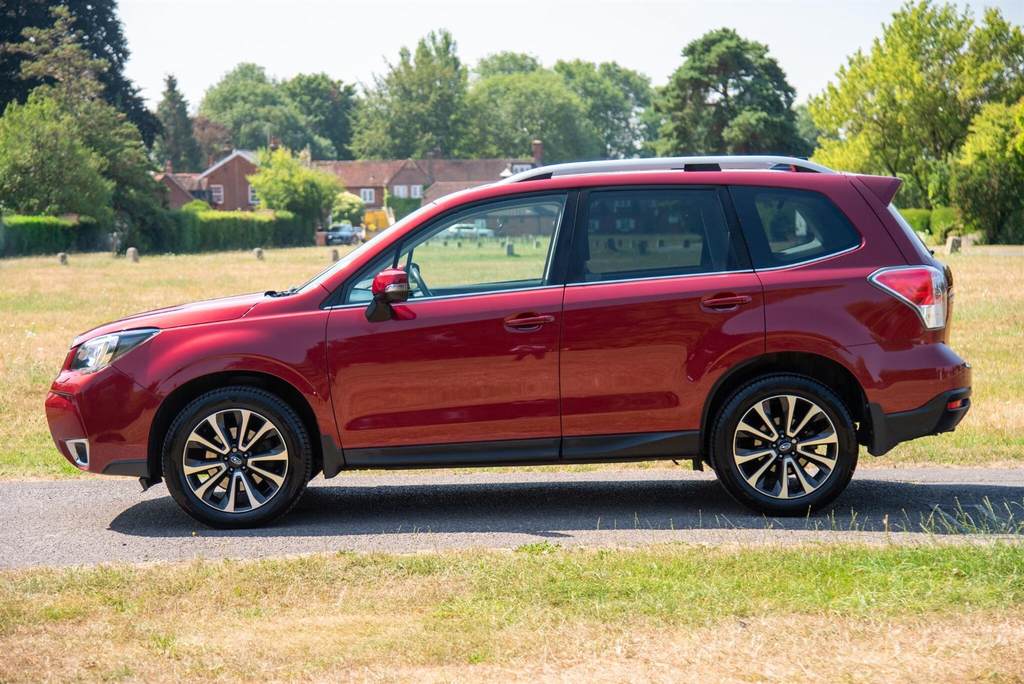 Subaru Forester D Xc White #14