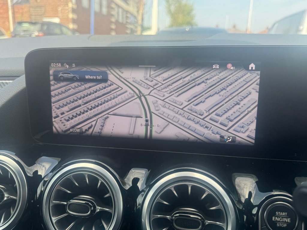 Mercedes-Benz GLA Class Suv Black #28