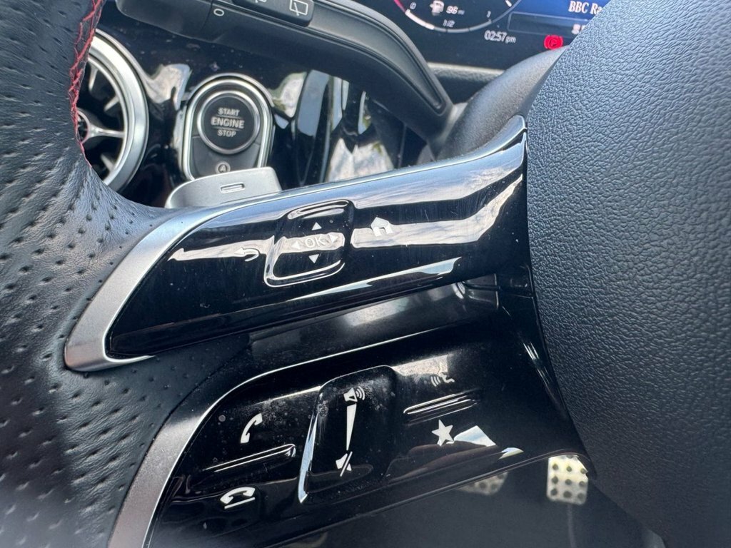 Mercedes-Benz GLA Class Suv Black #20