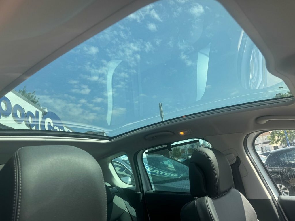 Peugeot 3008 1.6L Allure White #6