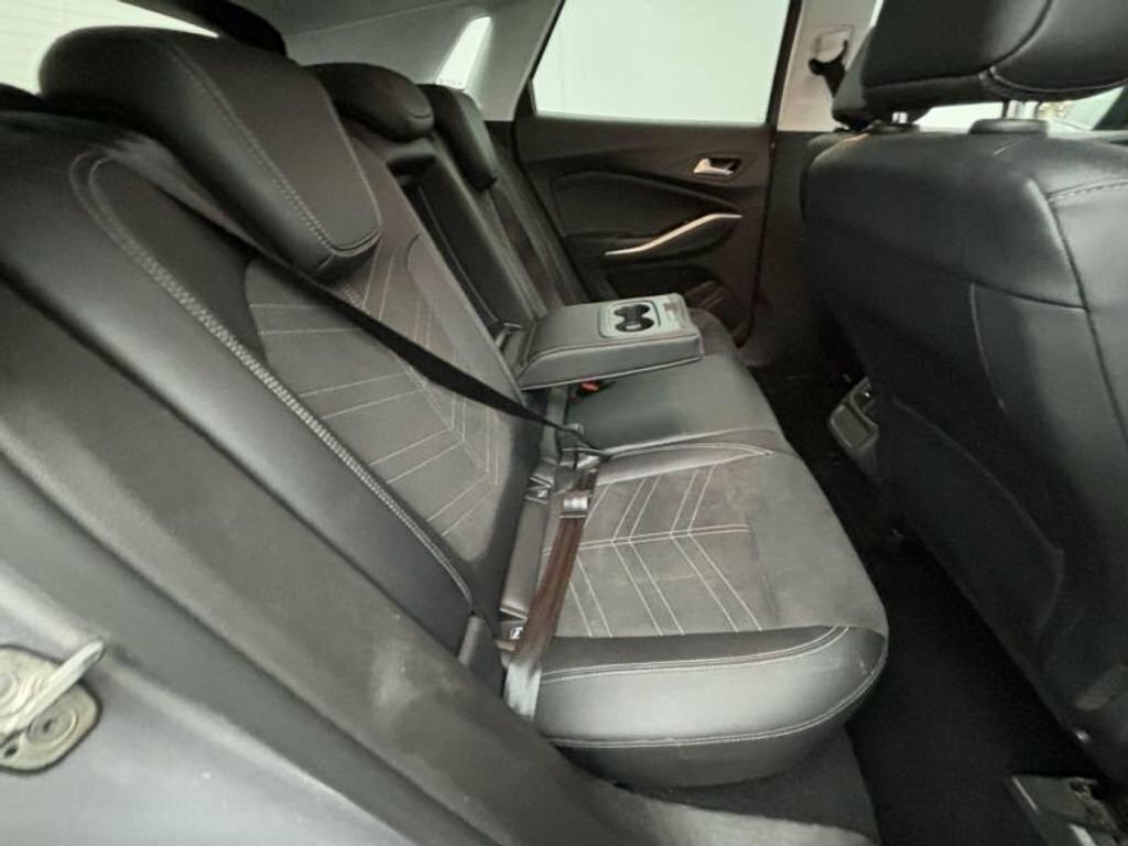 Vauxhall Grandland 1.2L Ultimate Grey #3