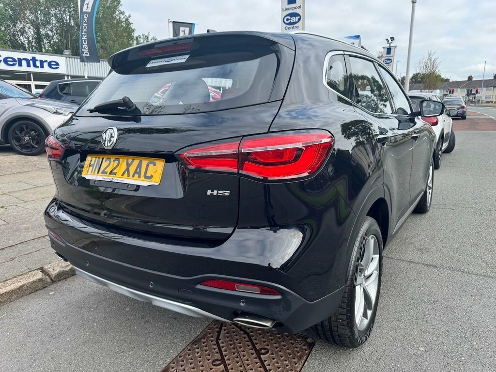 MG HS 1.5L Excite Black #3
