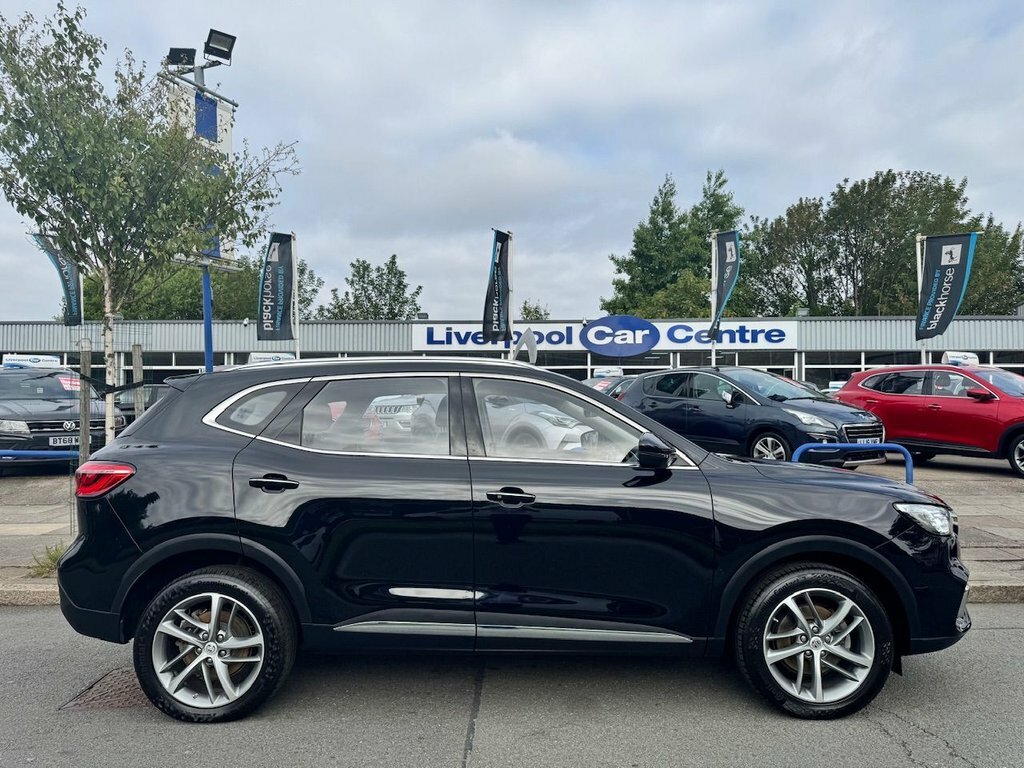 MG HS 1.5L Excite Black #2