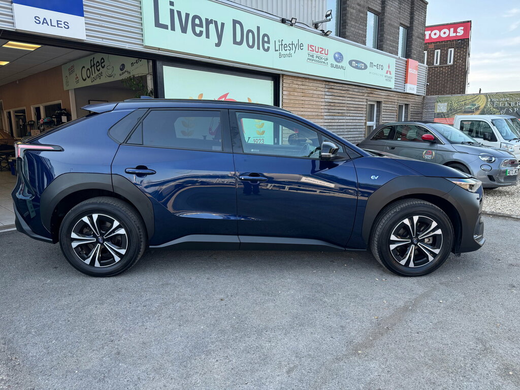Subaru Solterra 71.4Kwh Limited Suv Awd 218 Ps Blue #5