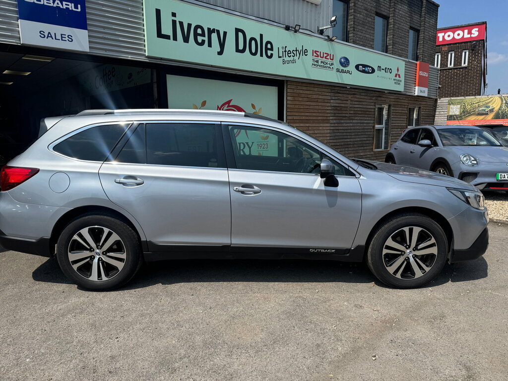Subaru Outback 2.5I Se Premium Estate Lineartronic 4Wd Silver #4