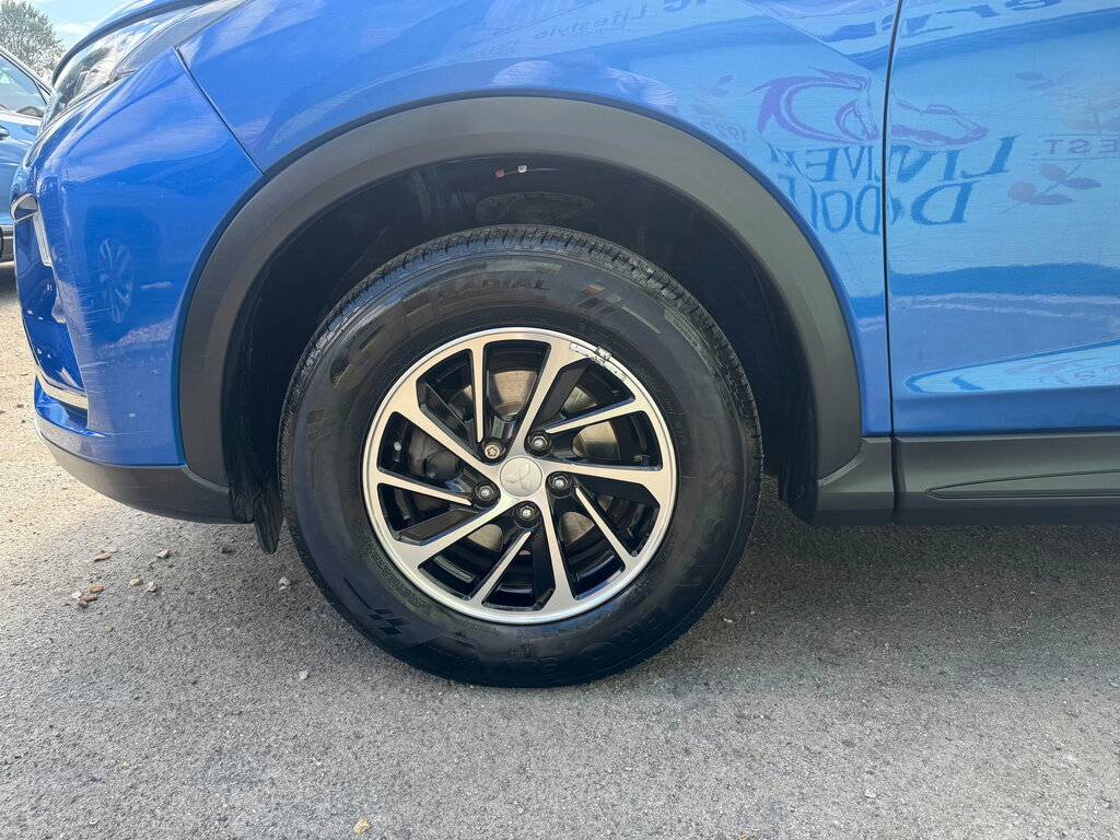 Mitsubishi Eclipse Cross 1.5T Verve Suv Euro 6 Ss 163 M400NLH Blue #3