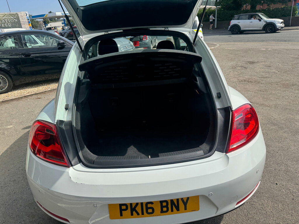 Volkswagen Beetle Tdi Bluemotion Tech Design White #7