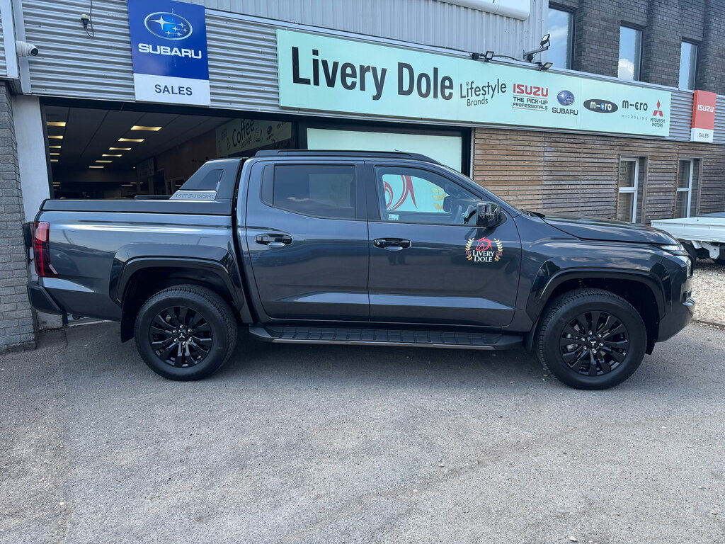 Mitsubishi L200 2.4 Bi-turbo Barbarian Pickup Double Cab Diese WF26LTX Grey #4