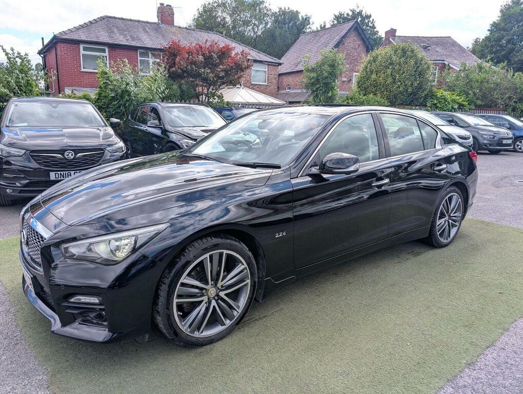 Infiniti Q50 S Hybrid Awd 4-Door White #14