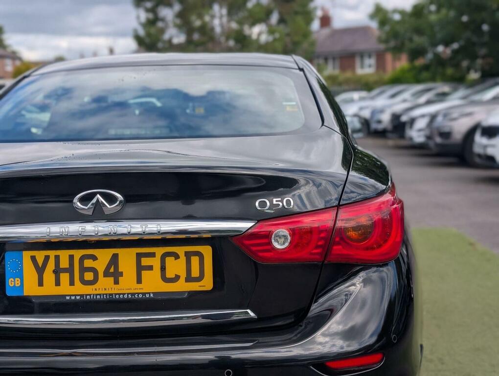 Infiniti Q50 S Hybrid Awd 4-Door White #39