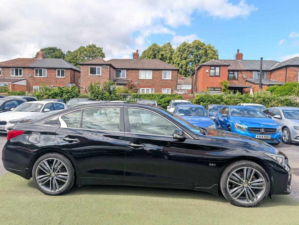 Infiniti Q50 S Hybrid Awd 4-Door White #31