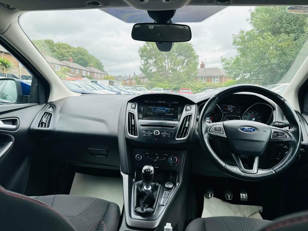 Ford Focus 1.6 Tdci Edge Estate Euro 5 Ss White #36