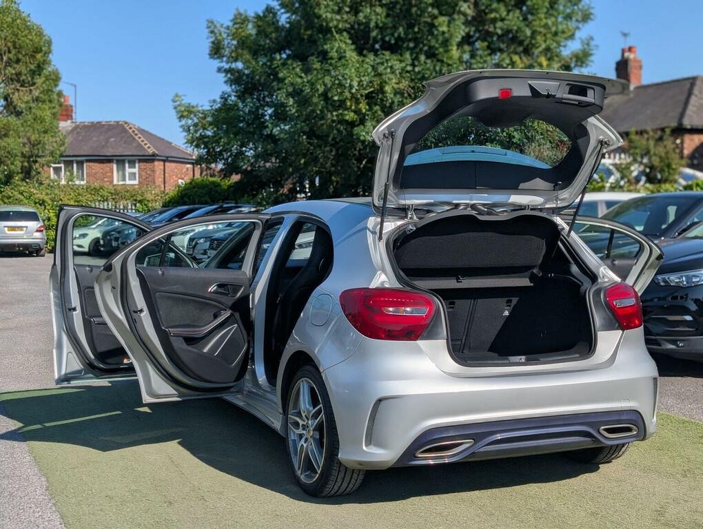 Mercedes-Benz A Class Hatchback 1.5 A180d Amg Line Euro 6 Ss 201 Silver #4