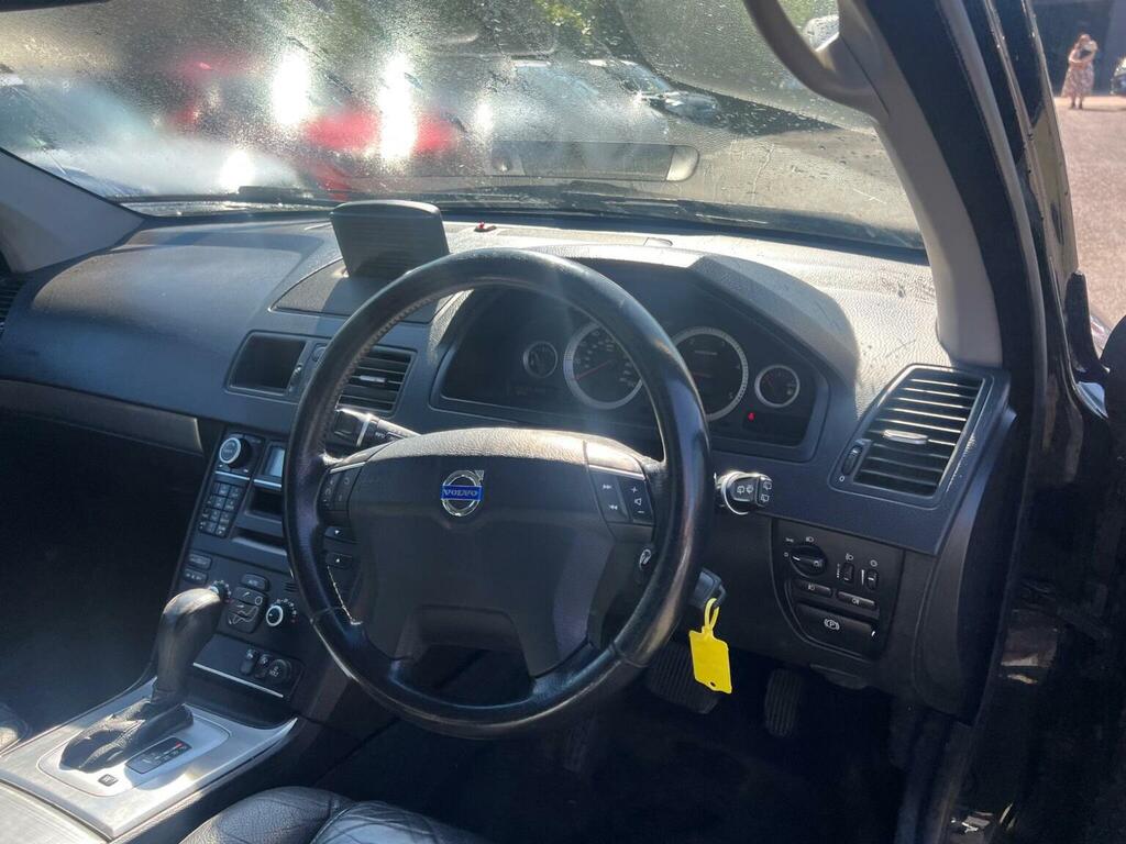 Volvo XC90 Active Silver #23