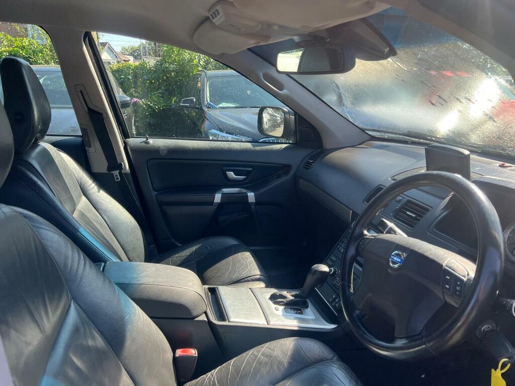 Volvo XC90 Active Silver #24