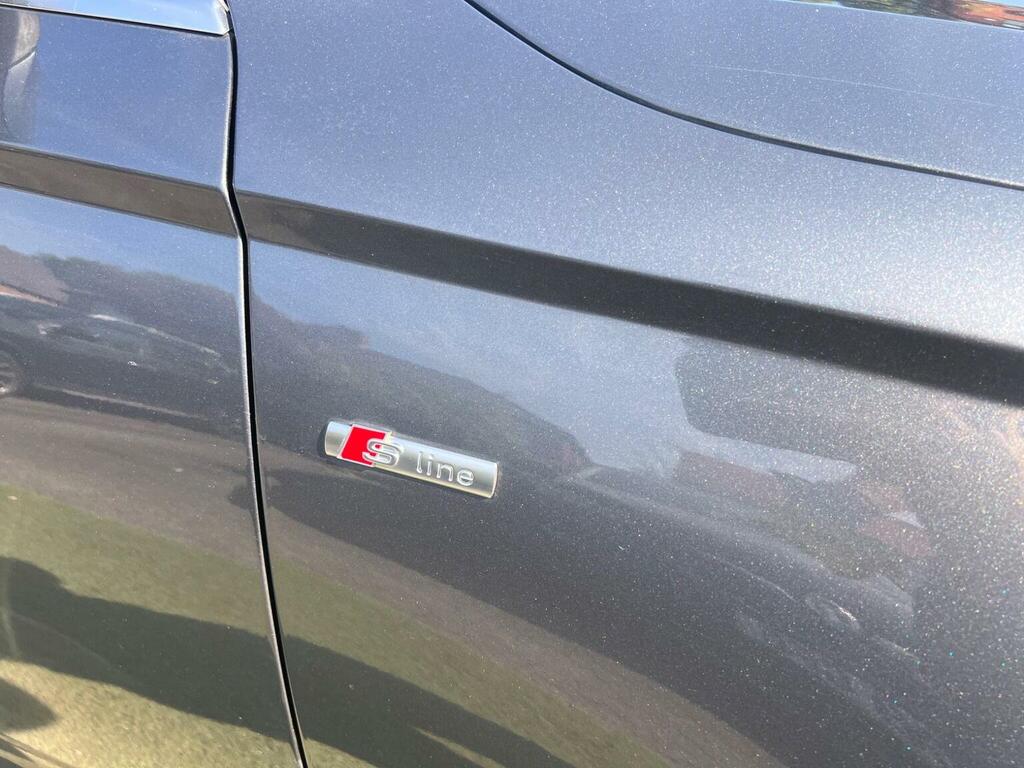 Audi A6 Saloon Se White #44