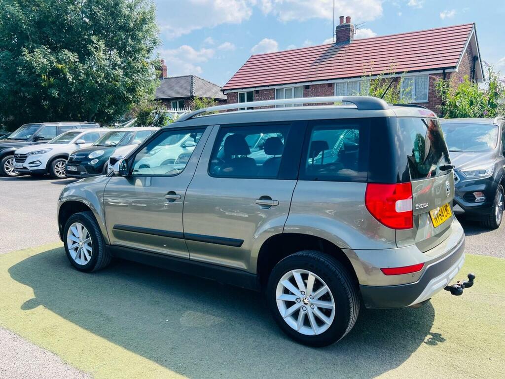 Skoda Yeti 1.6 Tdi Greenline II Elegance Outdoor Euro 5 Ss Green #4