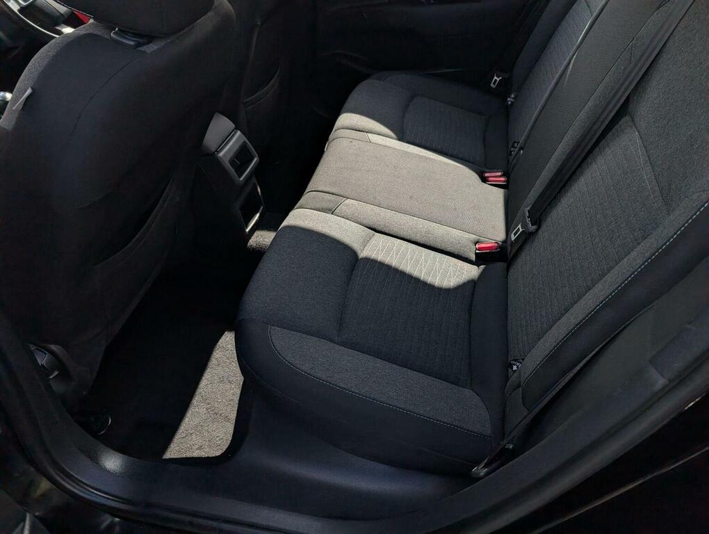 Citroen C4 Grand Bluehdi Exclusive Red #41