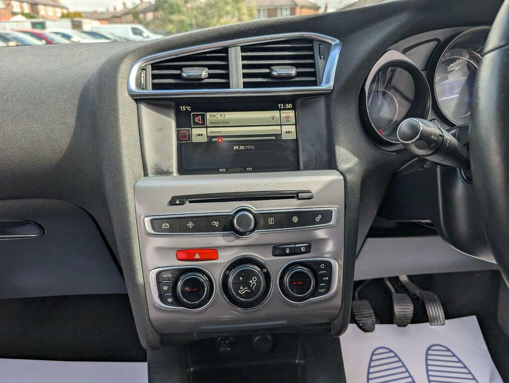 Citroen C4 Grand Bluehdi Exclusive Red #49