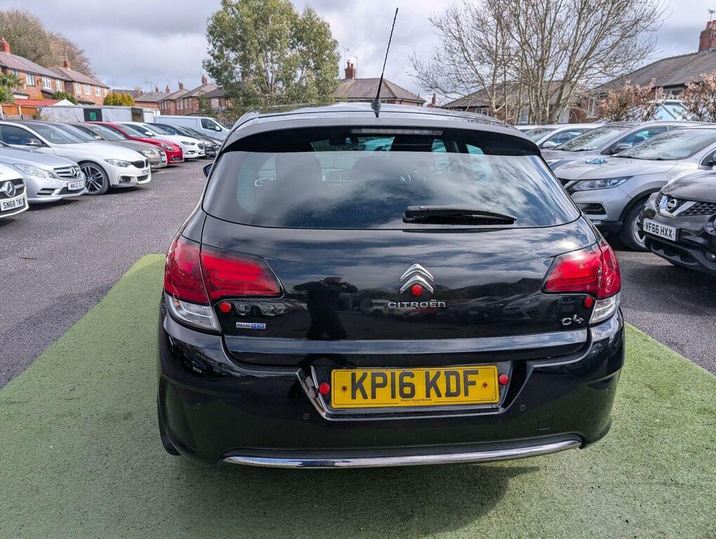 Citroen C4 Grand Bluehdi Exclusive Red #22