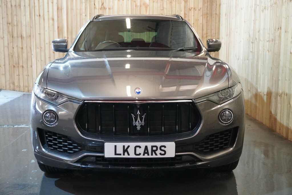 Maserati Levante 3.0 V6 S Grey #3