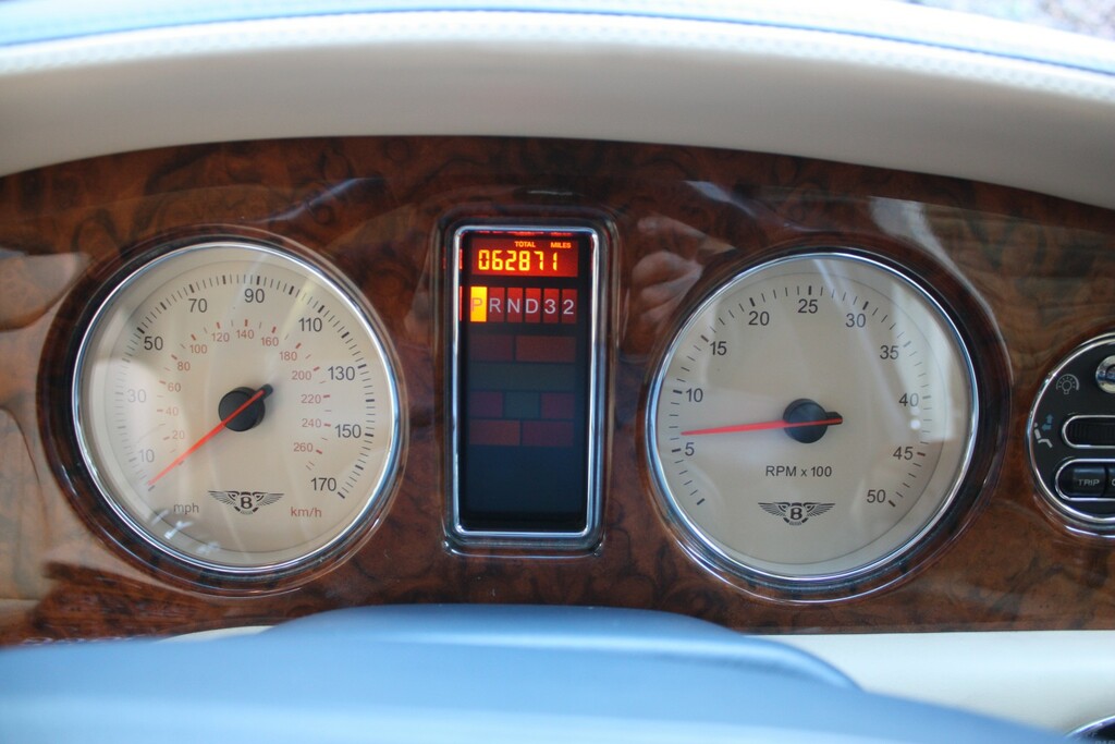 Bentley Arnage Red Label Silver #19