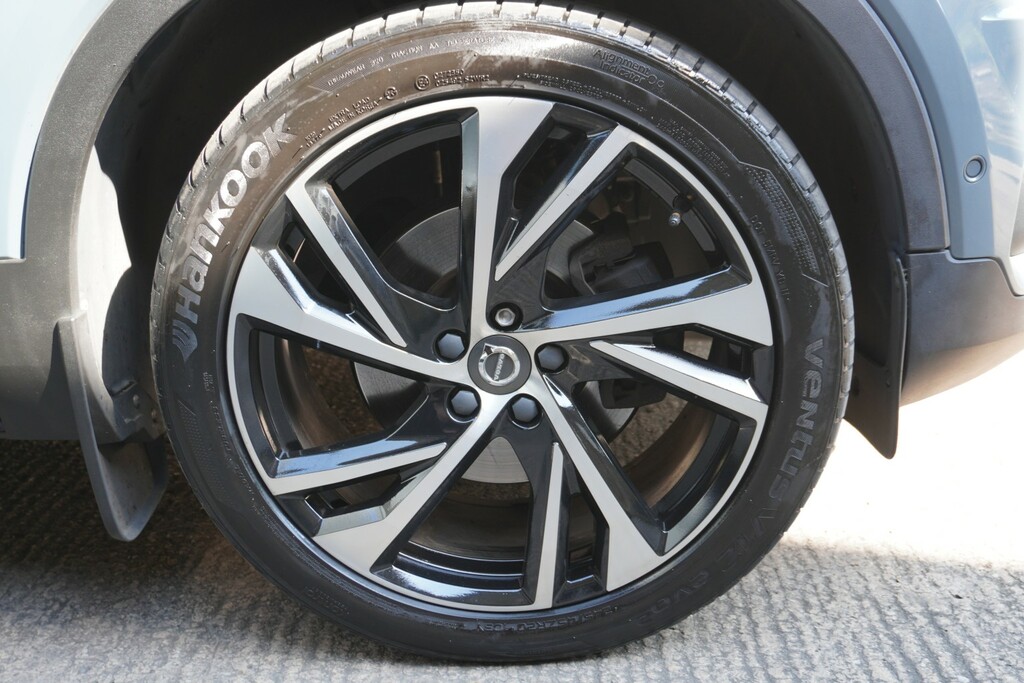 Volvo XC40 2.0 R-design Pro T4 Grey #5