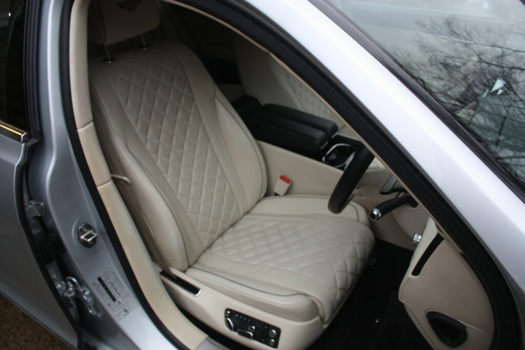 Bentley Flying Spur 6.0 W12 Saloon Black #14