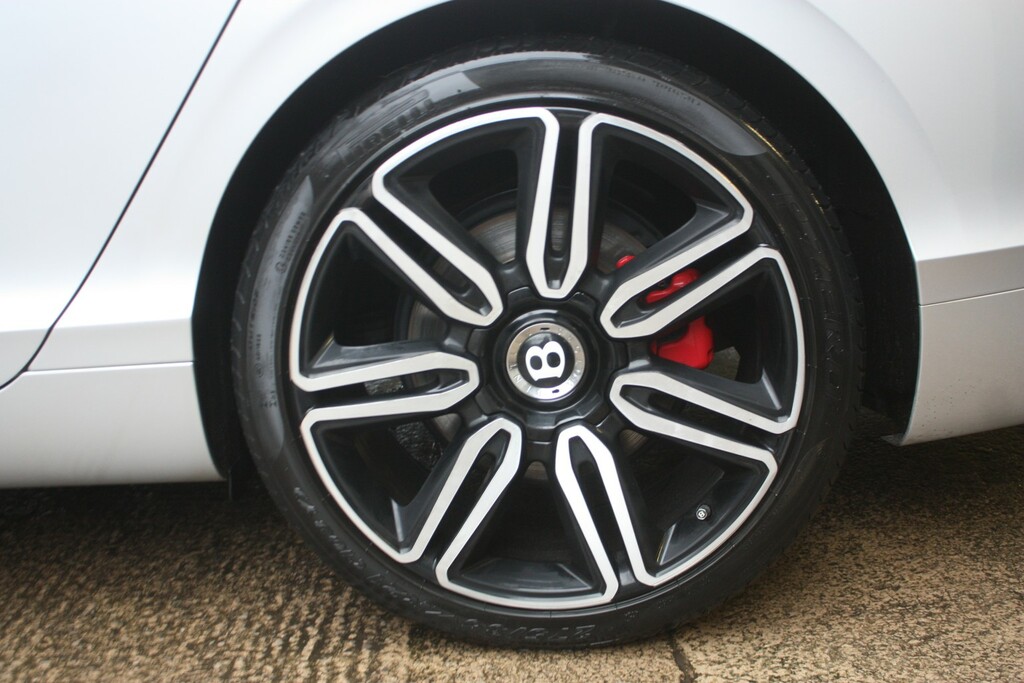 Bentley Flying Spur 6.0 W12 Saloon Black #36