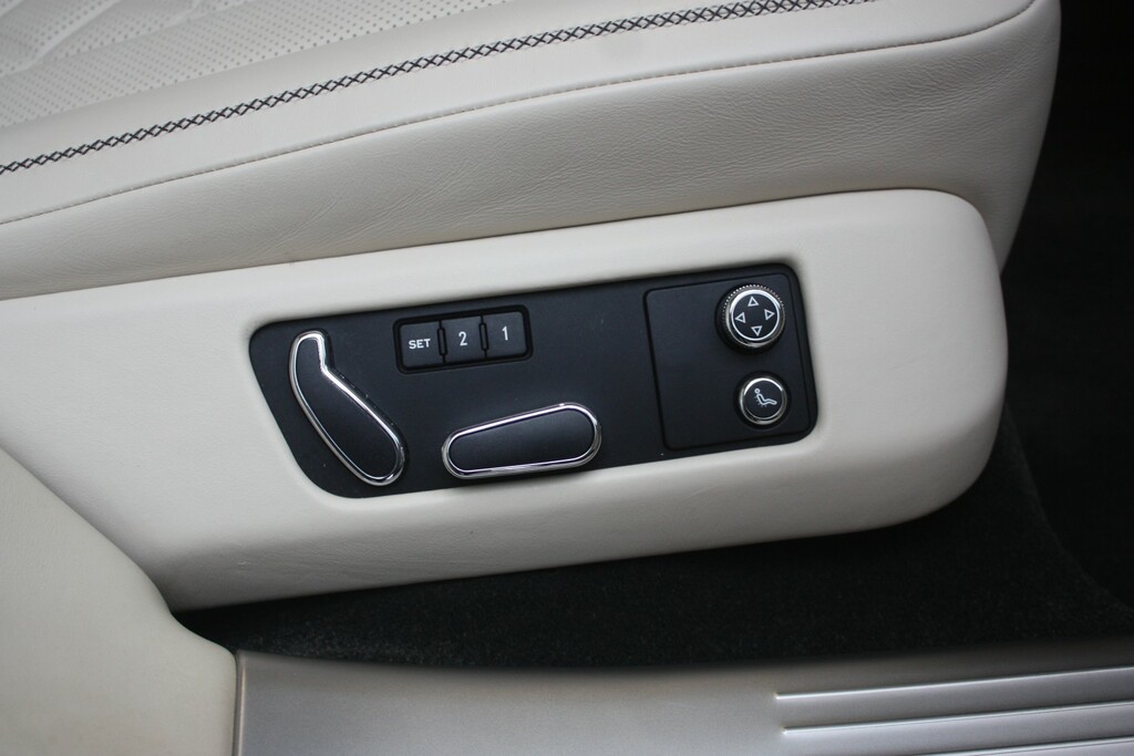 Bentley Flying Spur 6.0 W12 Saloon Black #18