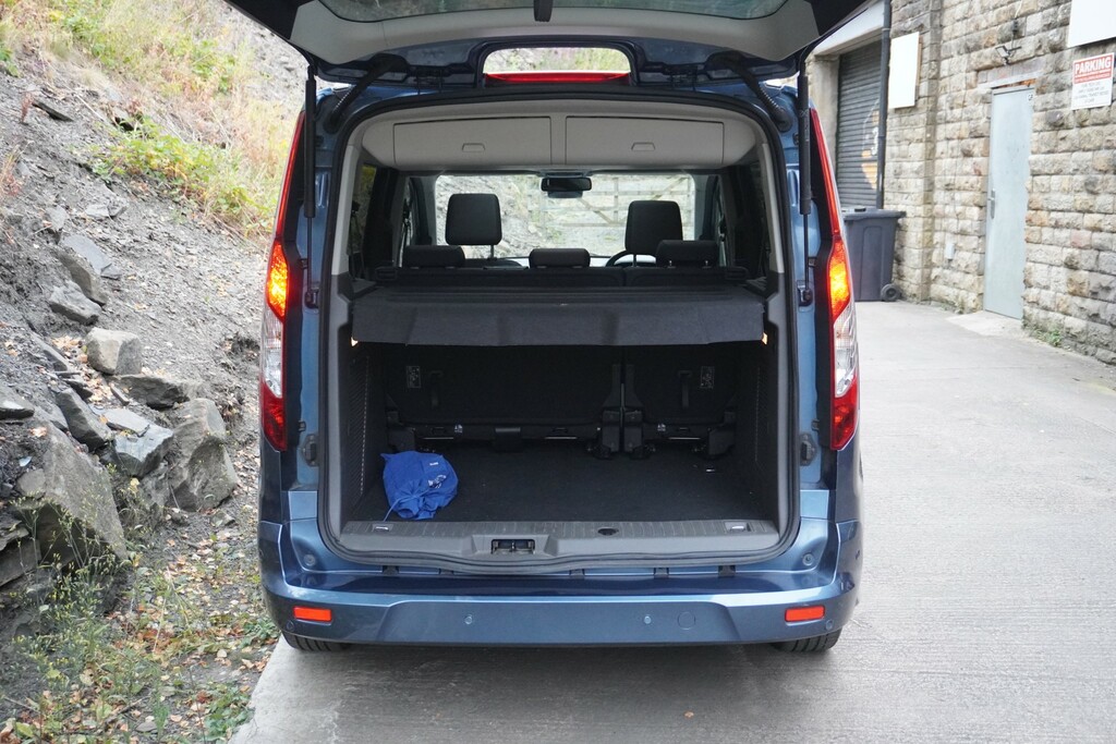 Ford Tourneo Connect Ecoblue Zetec Blue #13