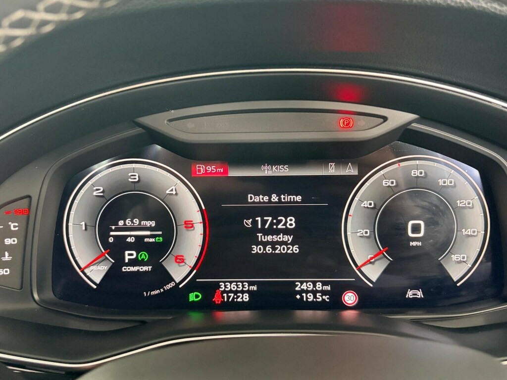 Audi Q7 Audi Estate 55 Tfsi Quattro Black Edition Tipt Black #27