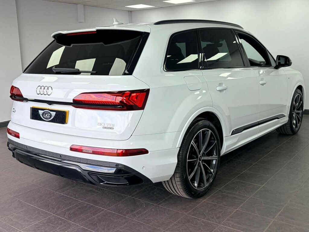Audi Q7 Audi Estate 55 Tfsi Quattro Black Edition Tipt Black #7