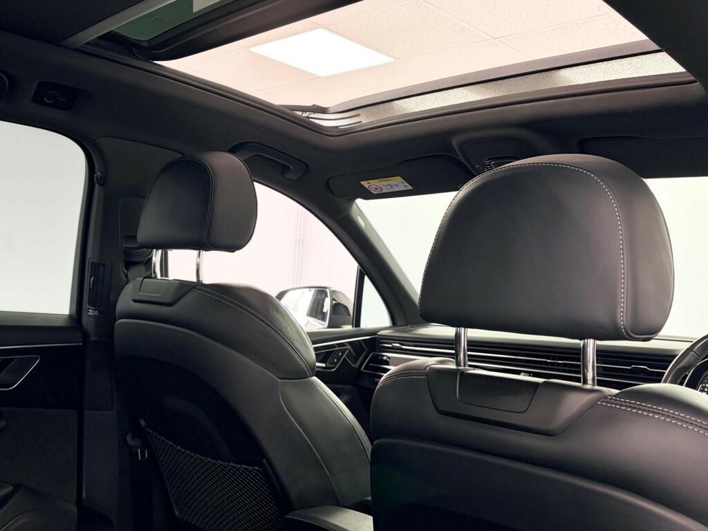 Audi Q7 Audi Estate 55 Tfsi Quattro Black Edition Tipt Black #35