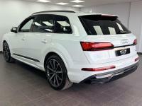 Audi Q7 Audi Estate 55 Tfsi Quattro Black Edition Tipt Black #41
