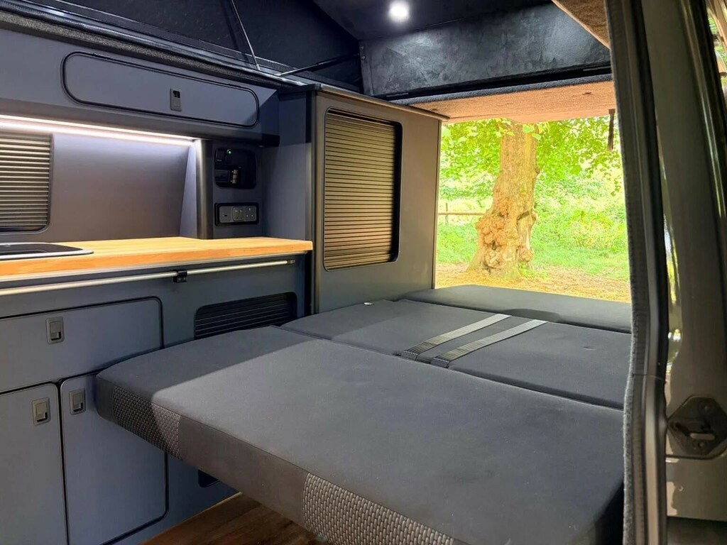 Volkswagen Transporter Highline Grey #46