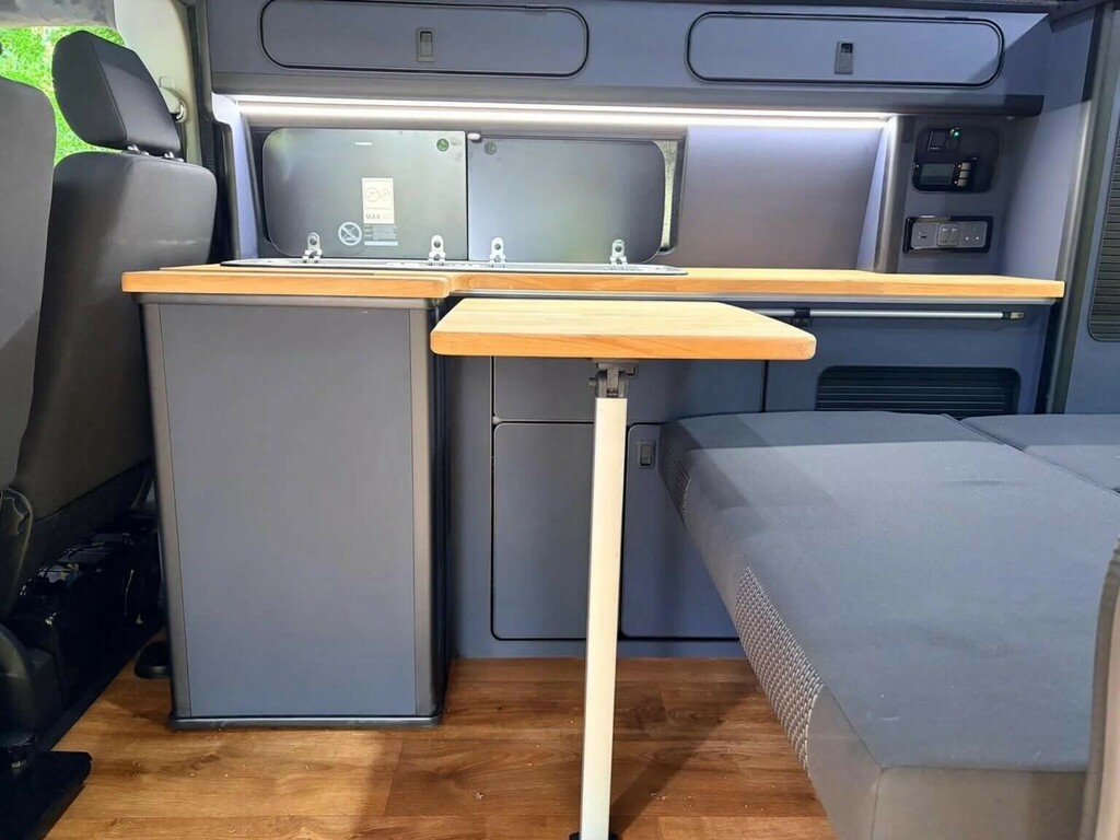 Volkswagen Transporter Highline Grey #57
