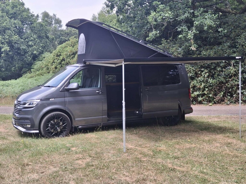 Volkswagen Transporter 2.0 Bitdi T32 Highline Dsg Fwd Lwb Euro 6 Ss Grey