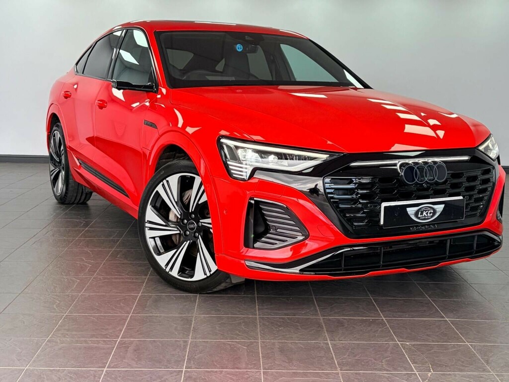 Audi Q8 e tron Suv 55 Vorsprung Sportback Quattro 114Kwh Red #2