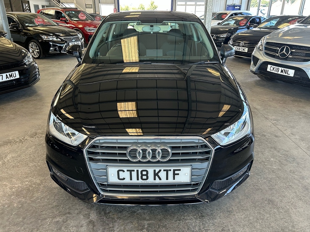 Audi A1 Tfsi Sport CT18KTF Black #3