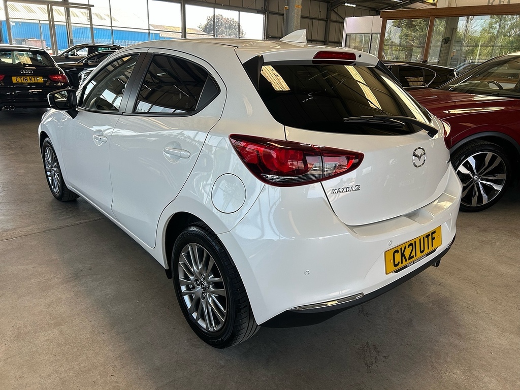 Mazda 2 Skyactiv-g Sport Nav White #5
