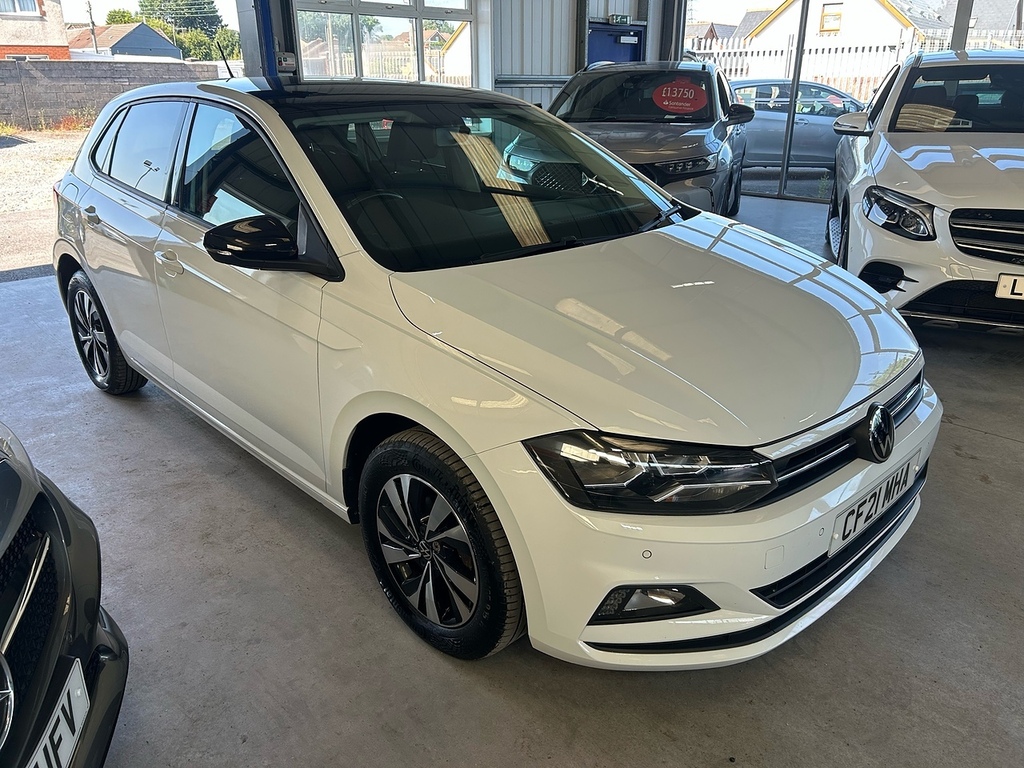 Volkswagen Polo Tsi Match White