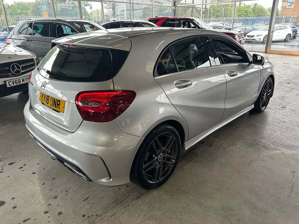 Mercedes-Benz A Class 2.1 A200d Amg Line Hatchback 7G-dct Eur Silver #4