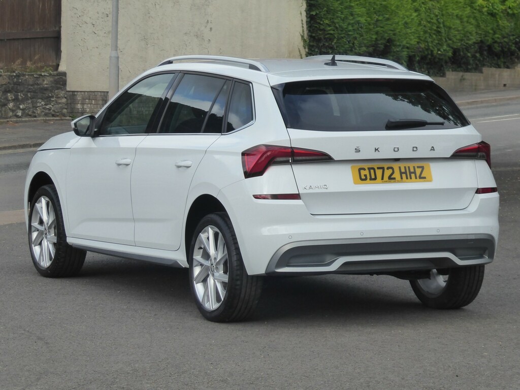 Skoda Kamiq Suv 1.0 Tsi Se L Executive 202372 GD72HHZ White #4